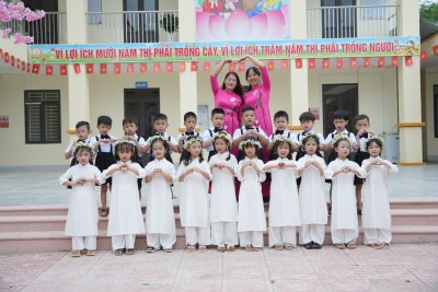 Những khoảnh khắc đáng nhớ trong buổi chụp ảnh kỷ yếu lớp mẫu giáo lớn D1